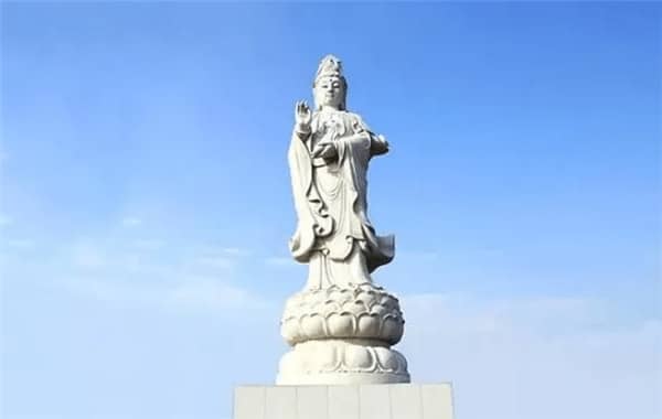 西安壽陽山墓園接待大廳，不僅環(huán)境舒適，接待服務(wù)也周到貼心
