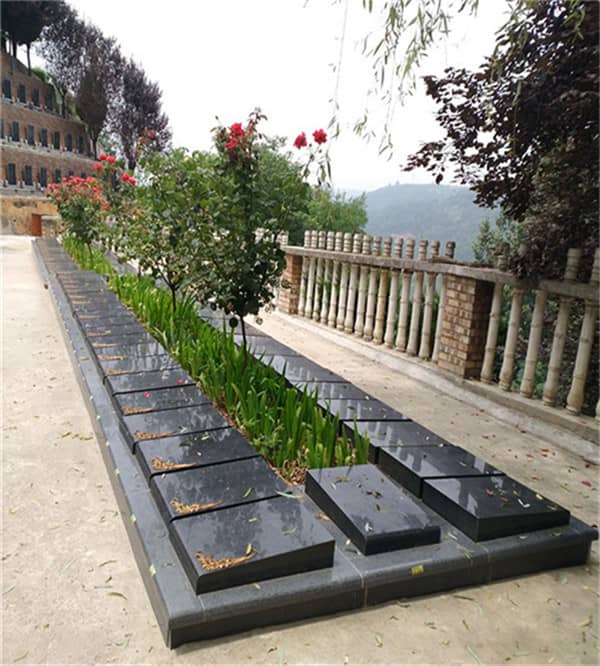 西安壽陽(yáng)山墓園對(duì)于自駕車輛入園有哪些具體的管理規(guī)定，家屬在自駕前往時(shí)需要注意哪些事項(xiàng)？