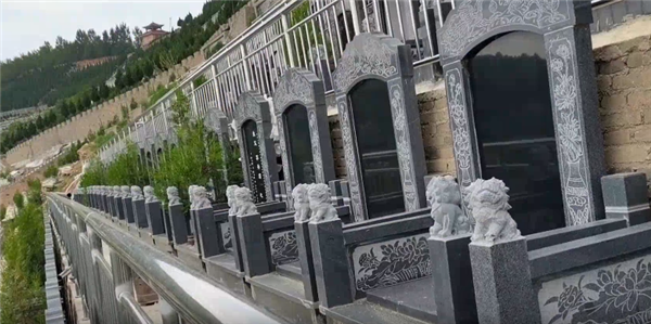 西安長安區(qū)優(yōu)質墓園推薦：交通便利環(huán)境優(yōu)美性價比高的生態(tài)葬選擇