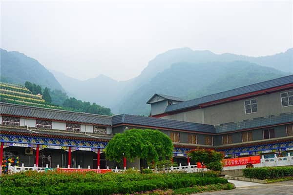 選擇西安九龍山公墓作為逝去親人的安息之地有哪些優(yōu)勢？