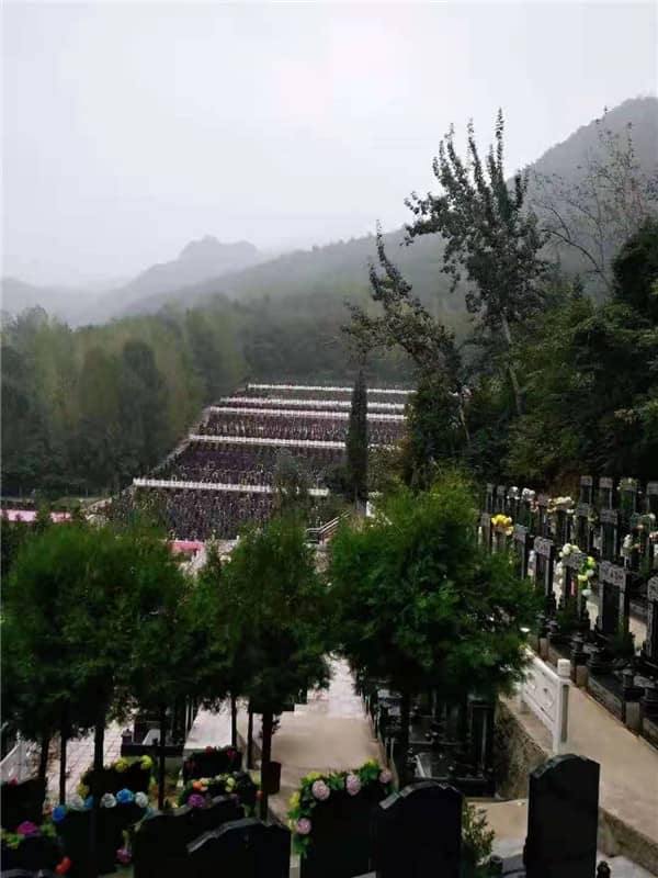 西安鄠邑區(qū)周圍有哪幾個(gè)墓地？墓地價(jià)格
